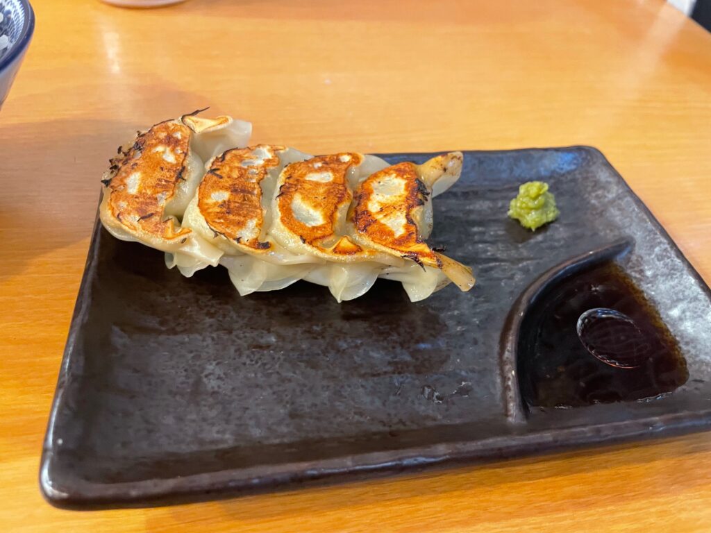 一口餃子