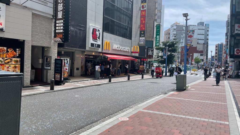 マクドナルド横浜西口店の基本情報