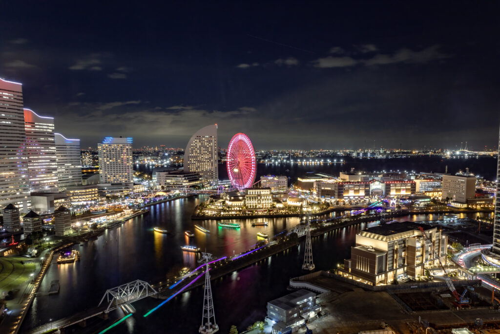 みなとみらいの夜景が見える部屋からの景色 イメージ