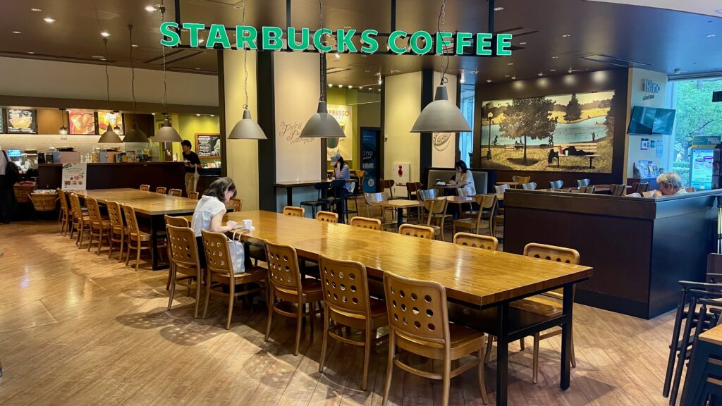 スターバックスコーヒー TSUTAYA 横浜みなとみらい店