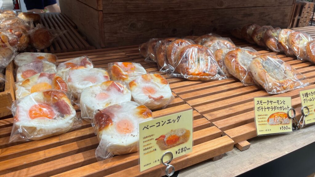 美味しそうなパンがずらり