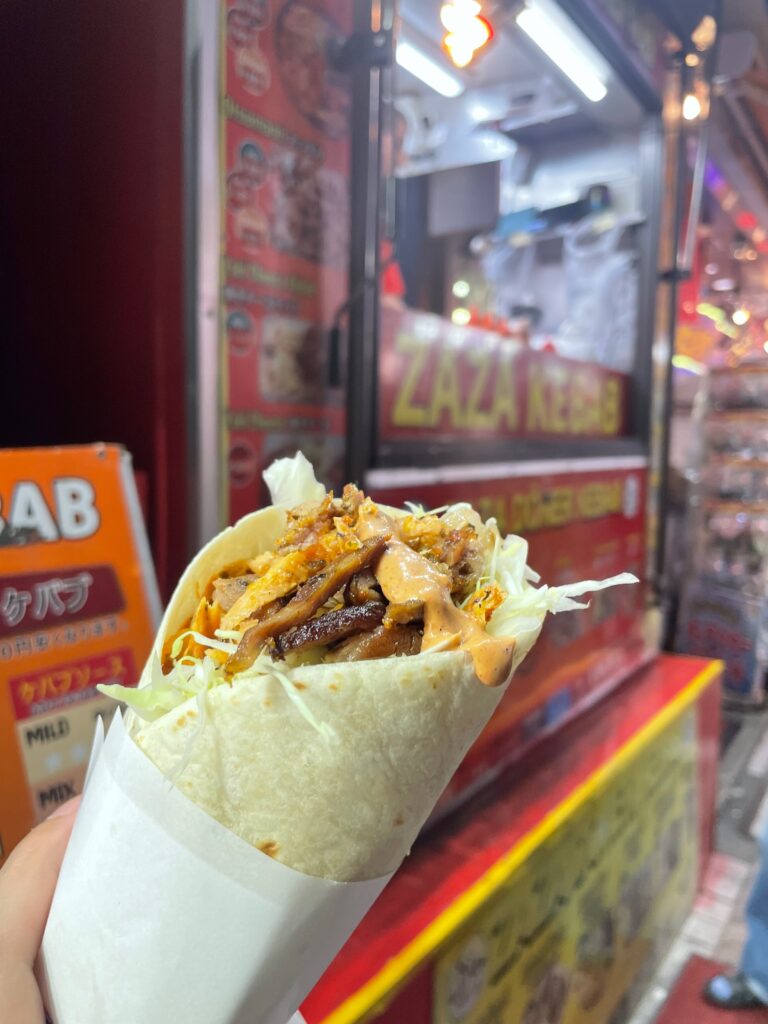 ザザ ドネル ケバブ