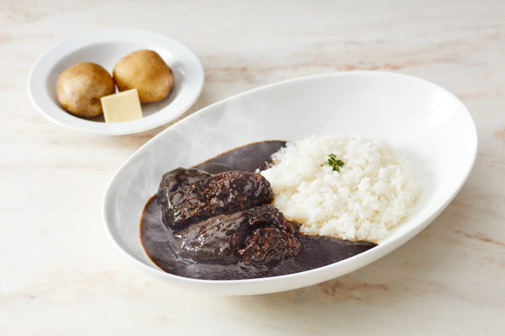 自慢の逸品 贅沢ビーフカレー