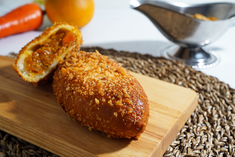 商品名：横須賀海軍カレーパン