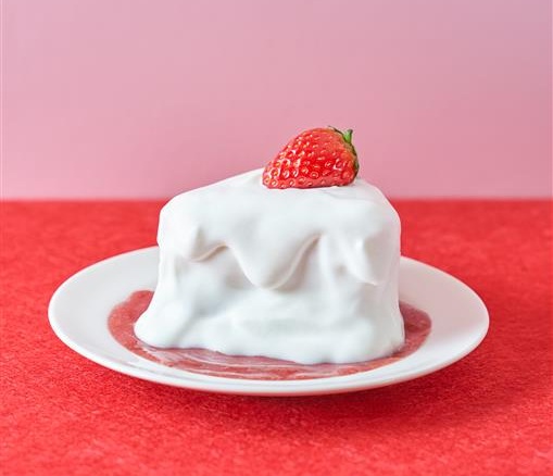 とろける いちごの生ショートケーキ