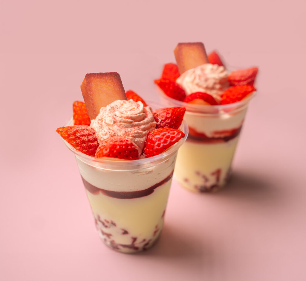 贅沢いちごde飲むチーズケーキ~クワトロ~