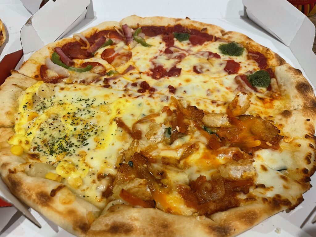 ミックスピザ