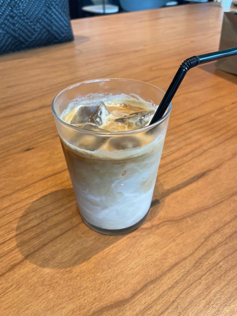 カフェラテ