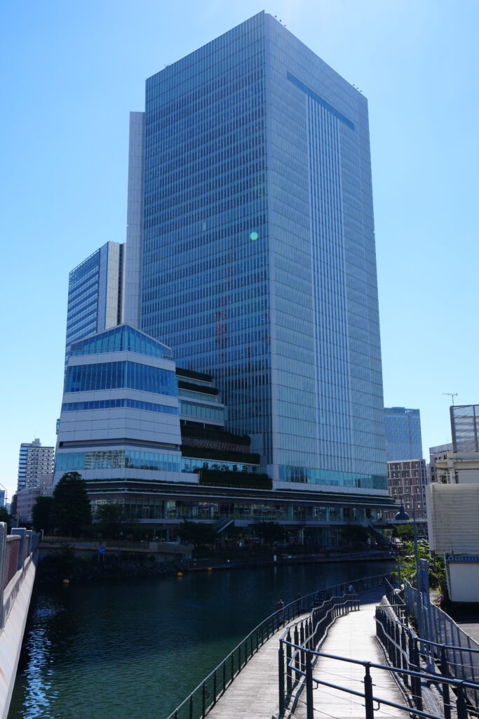 横浜市役所