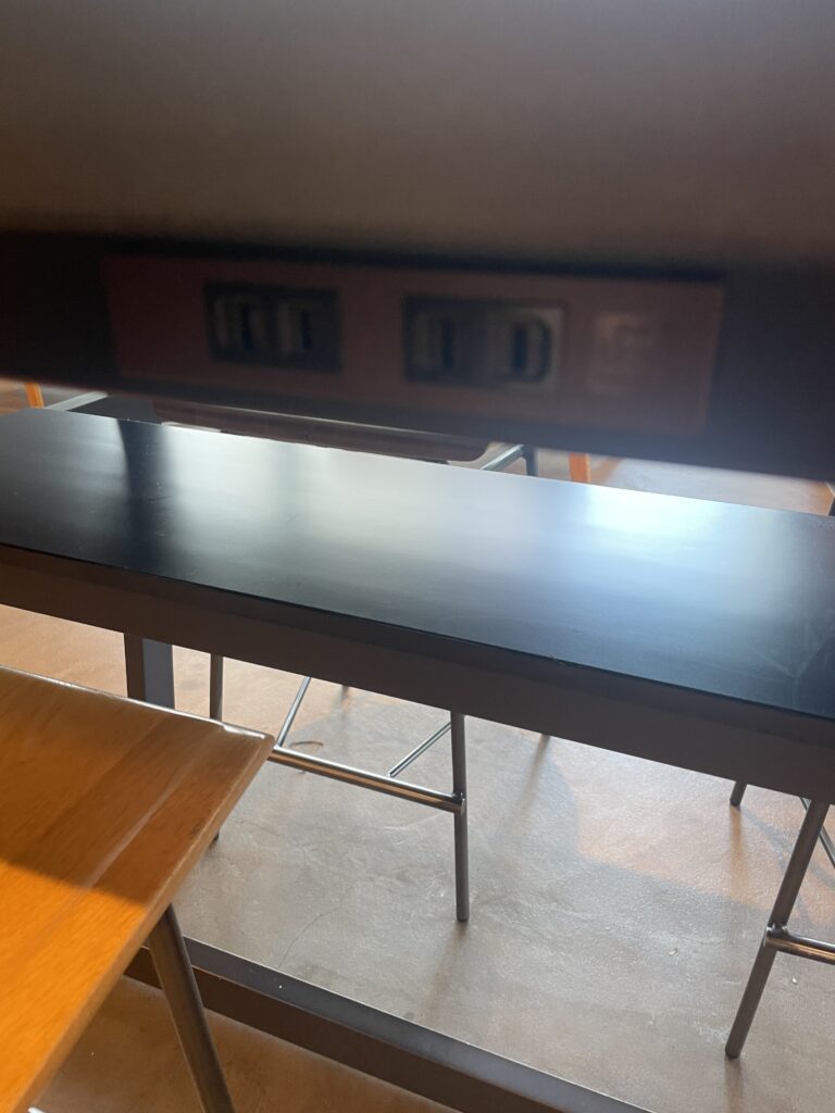 スターバックスコーヒー北仲ブリック&ホワイト店