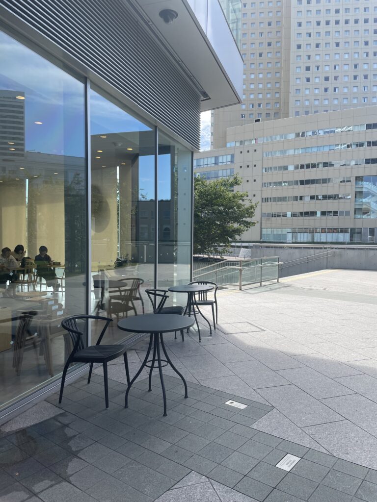 スターバックスコーヒー横浜市役所 ラクシス フロント店