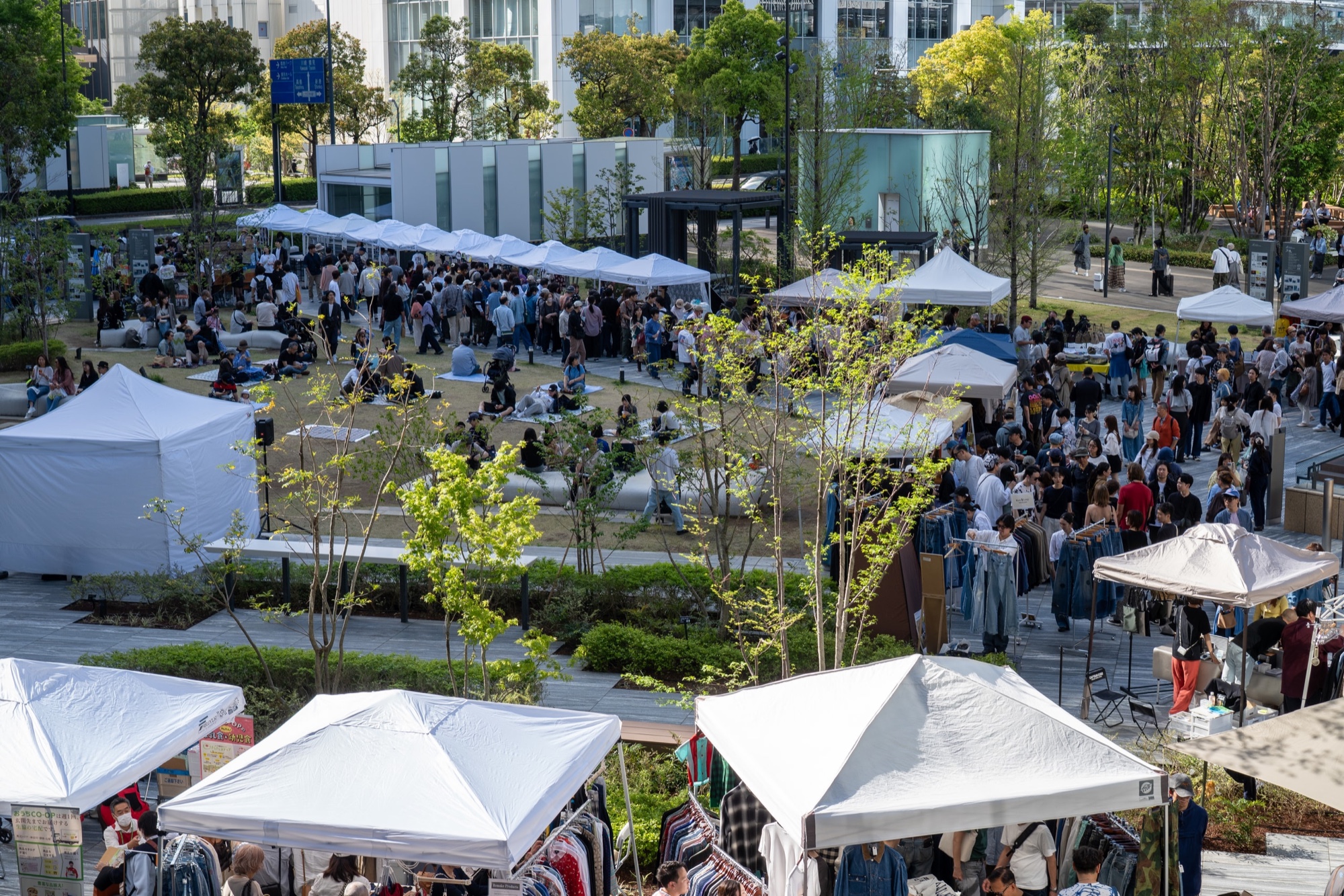 Vintage & Artisan Market in みなとみらい